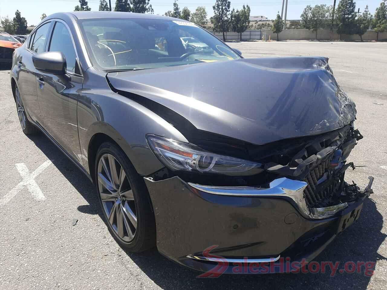 JM1GL1XYXJ1329596 2018 MAZDA 6