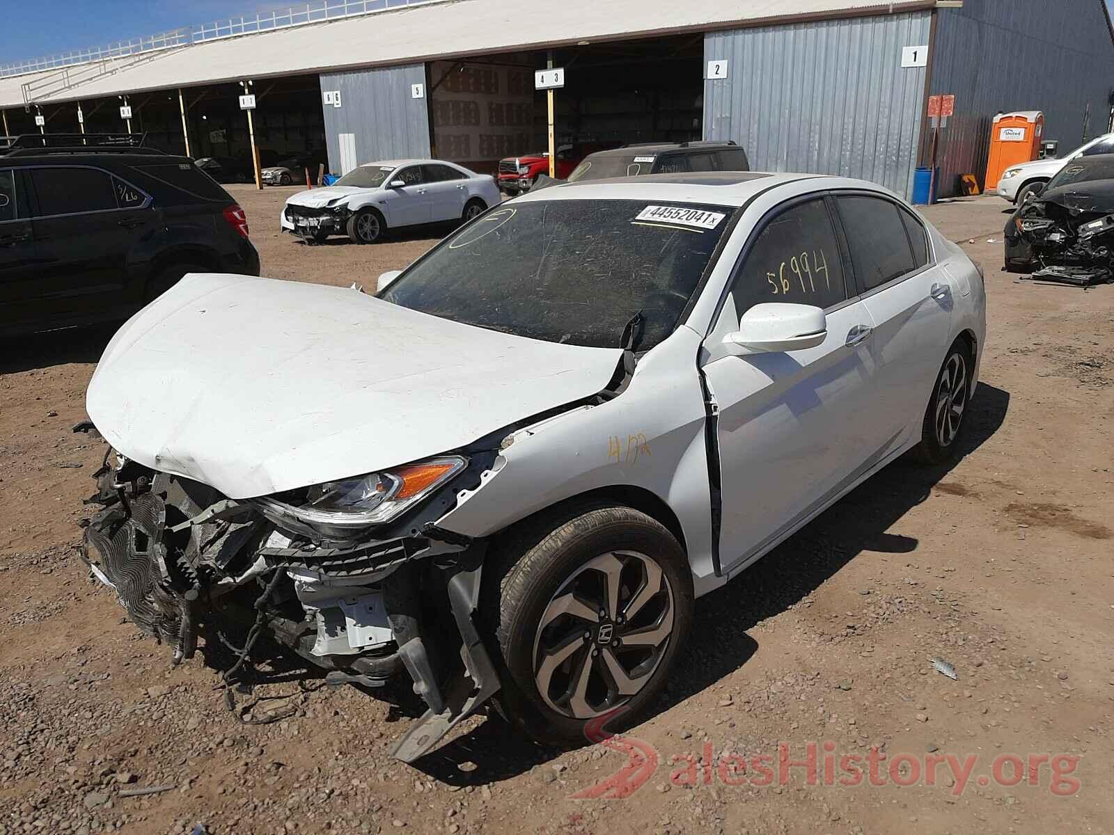 1HGCR2F89GA152019 2016 HONDA ACCORD