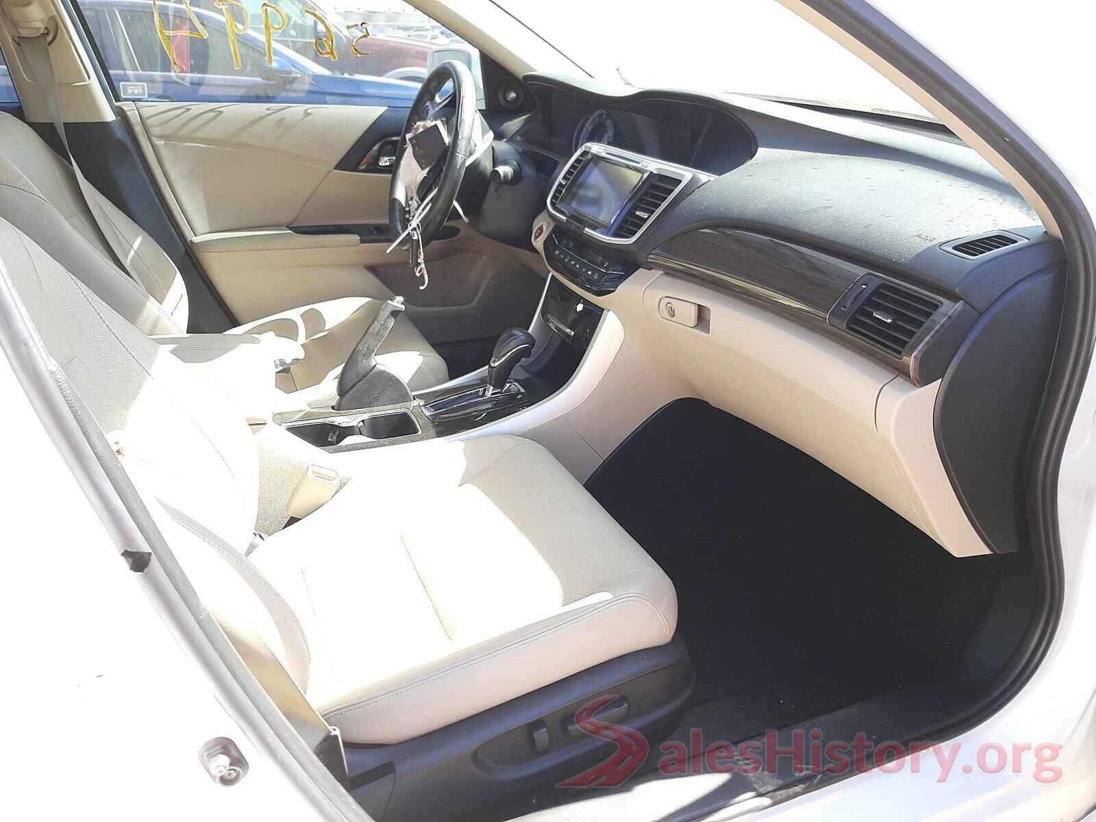 1HGCR2F89GA152019 2016 HONDA ACCORD