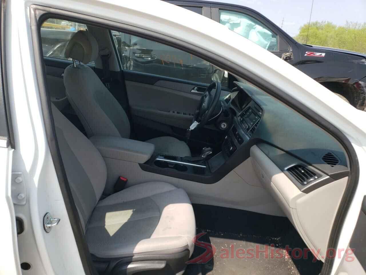 5NPE24AF0HH580925 2017 HYUNDAI SONATA