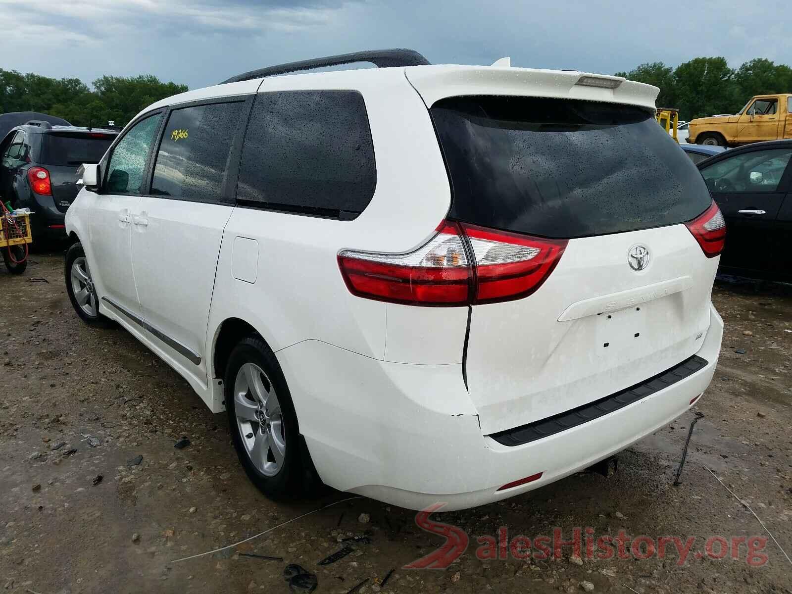 5TDKZ3DC0JS954590 2018 TOYOTA SIENNA