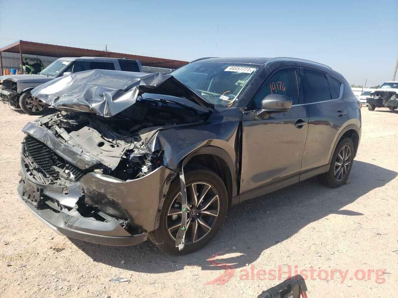 JM3KFADMXJ1339068 2018 MAZDA CX-5