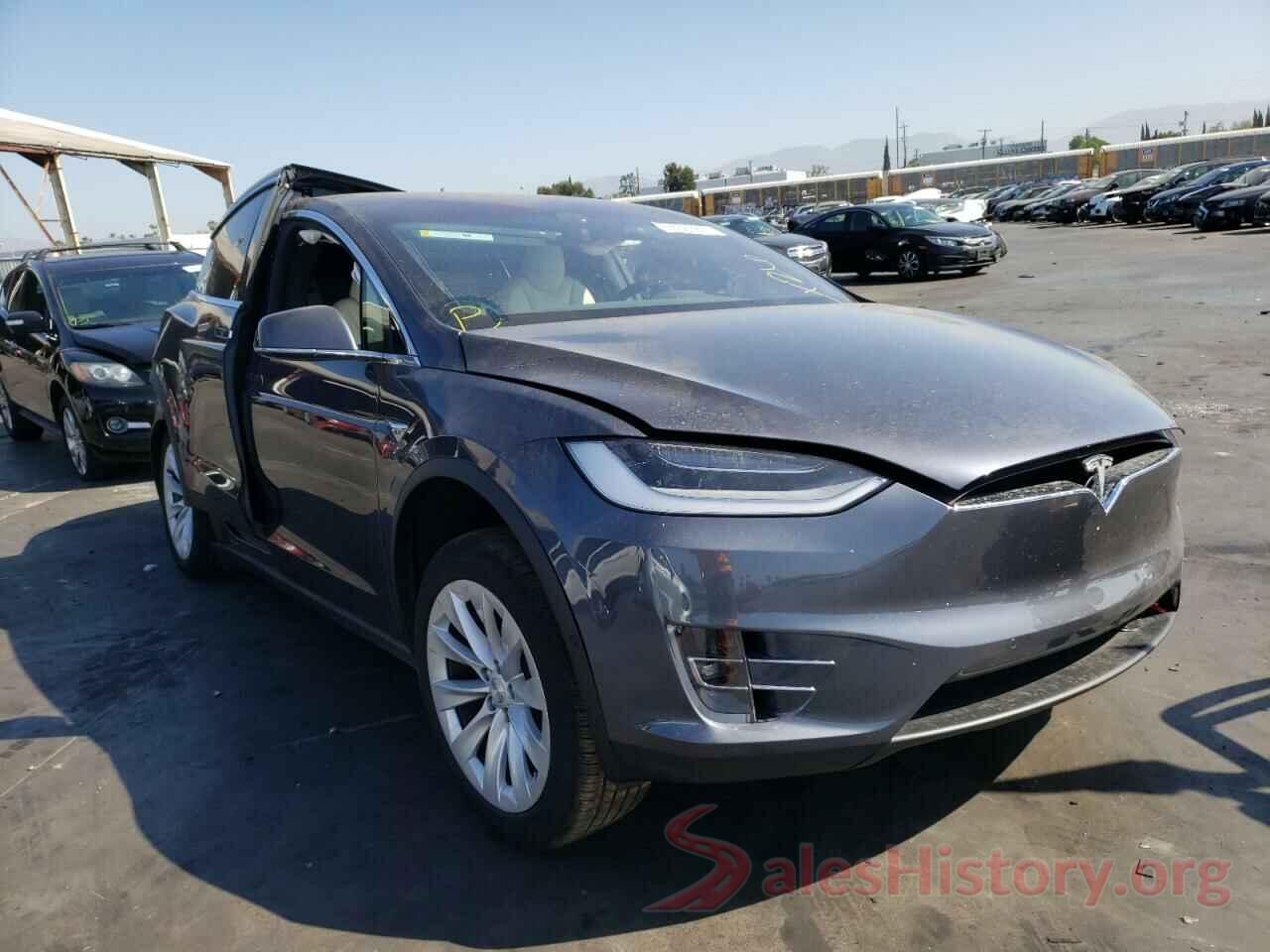 5YJXCBE2XLF304258 2020 TESLA MODEL X