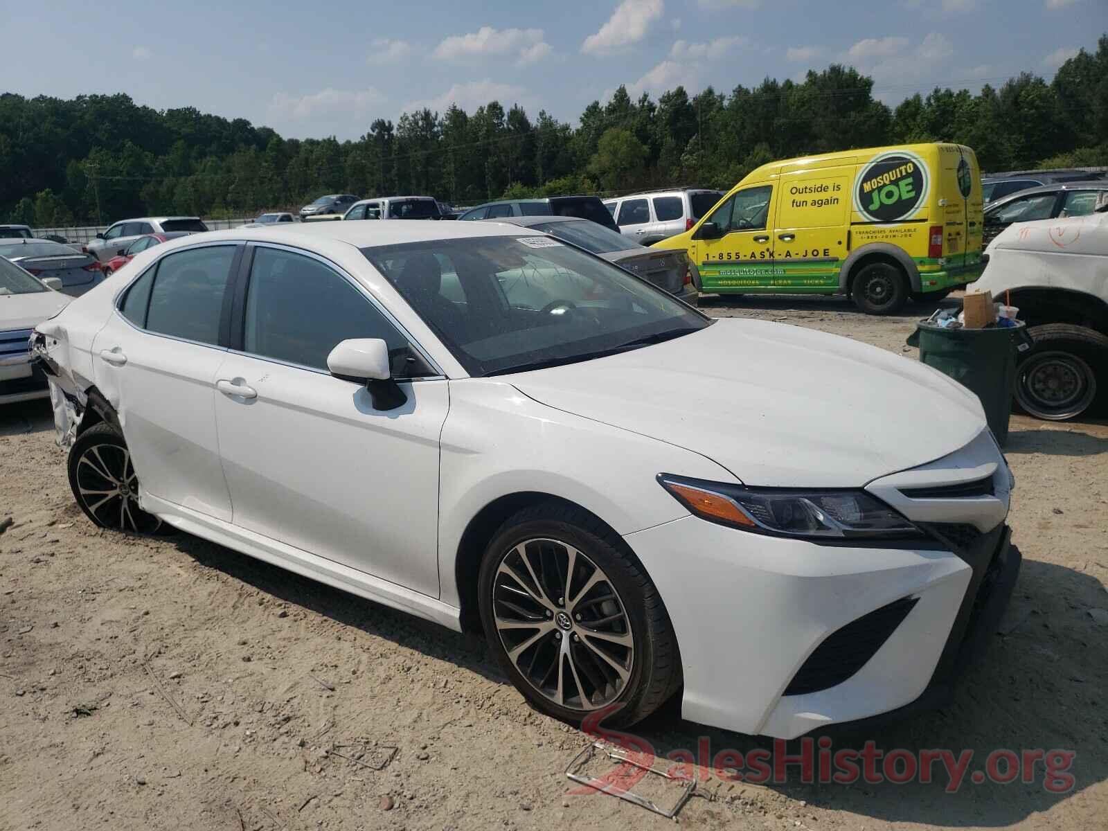 4T1B11HK4KU251483 2019 TOYOTA CAMRY