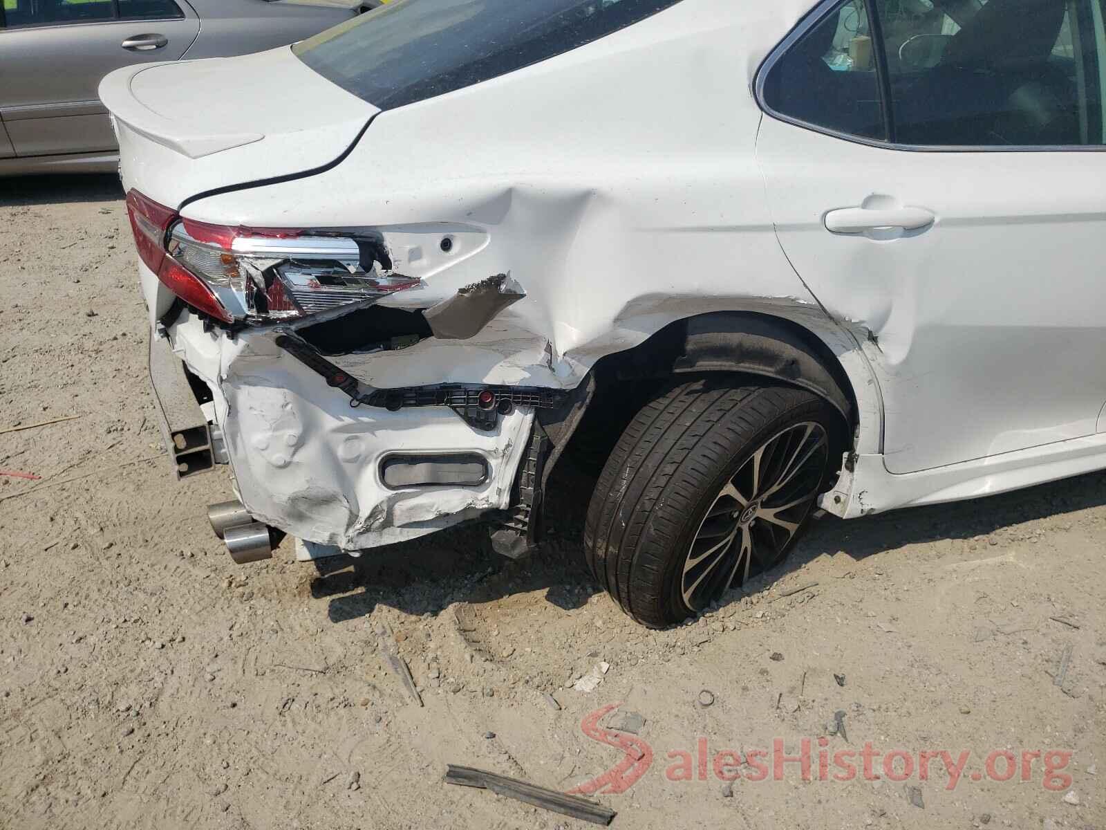 4T1B11HK4KU251483 2019 TOYOTA CAMRY