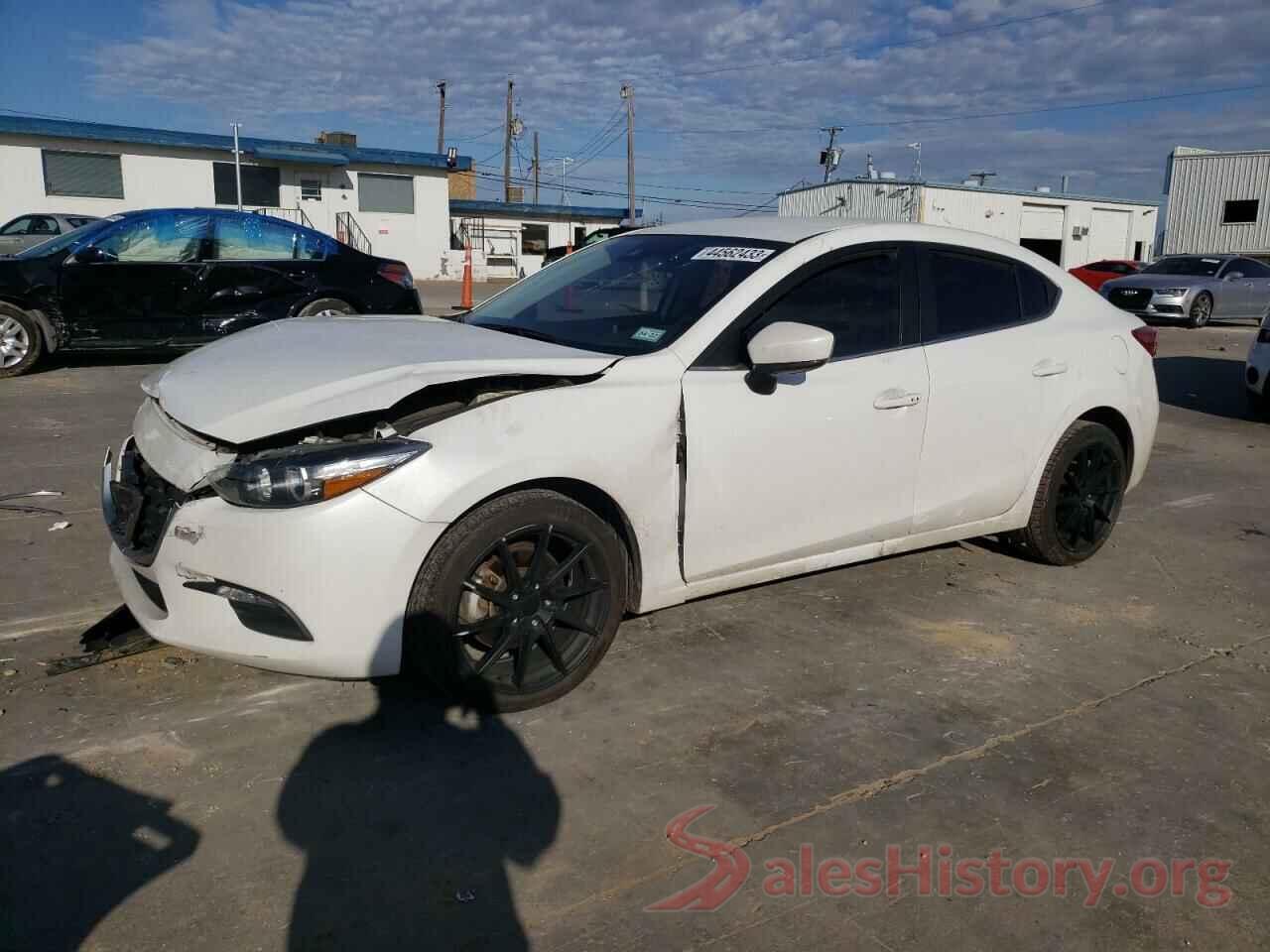 3MZBN1V32JM270779 2018 MAZDA 3