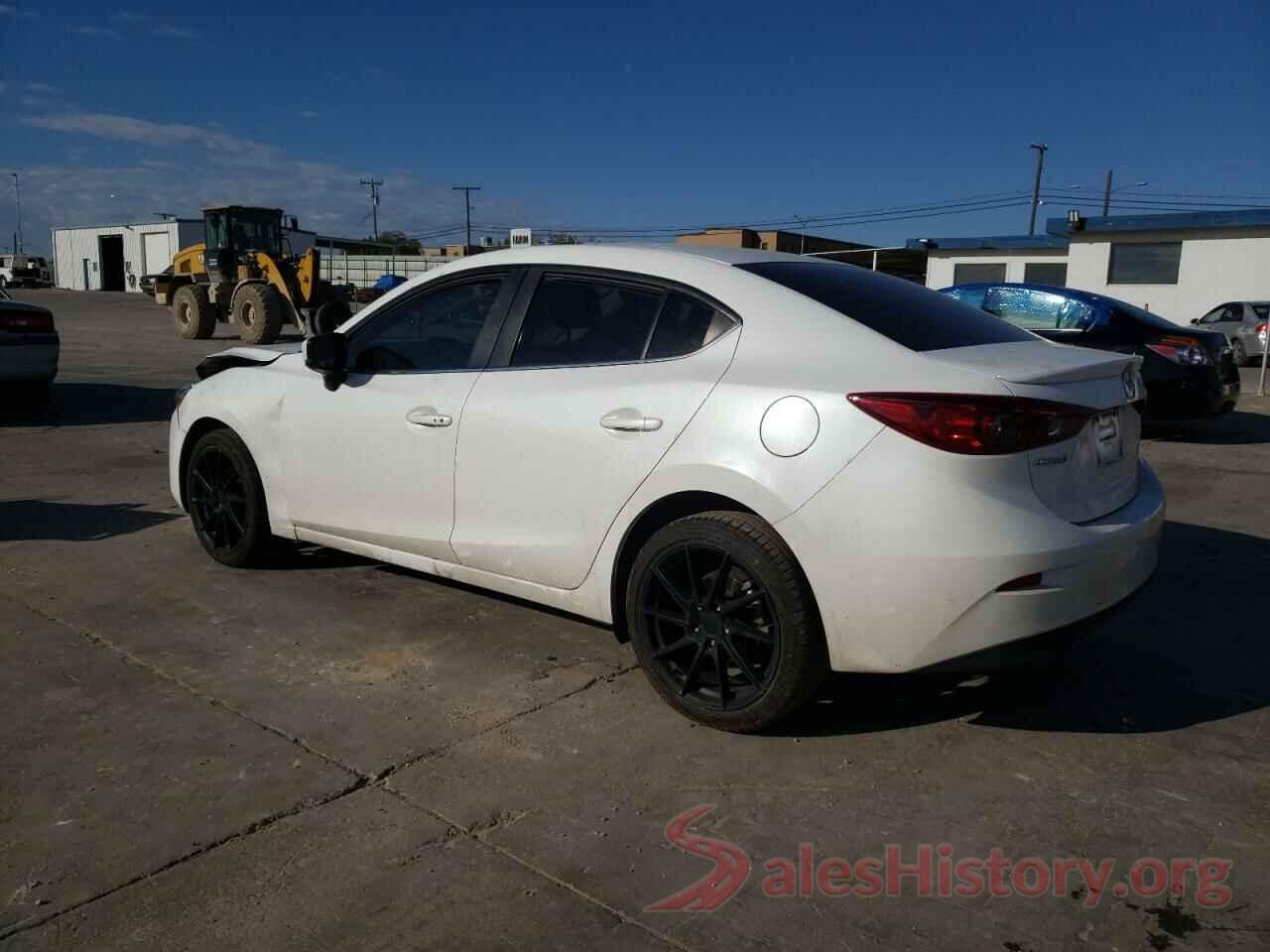 3MZBN1V32JM270779 2018 MAZDA 3