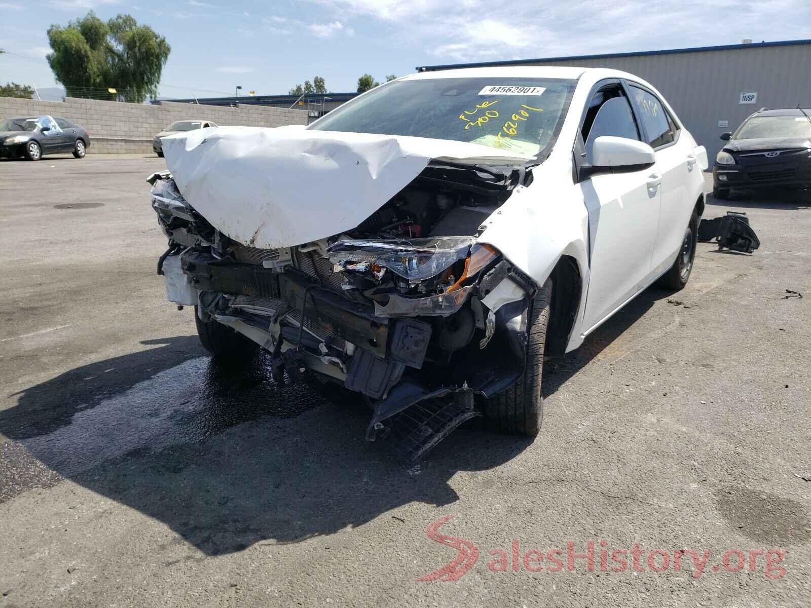 5YFBURHEXKP890677 2019 TOYOTA COROLLA