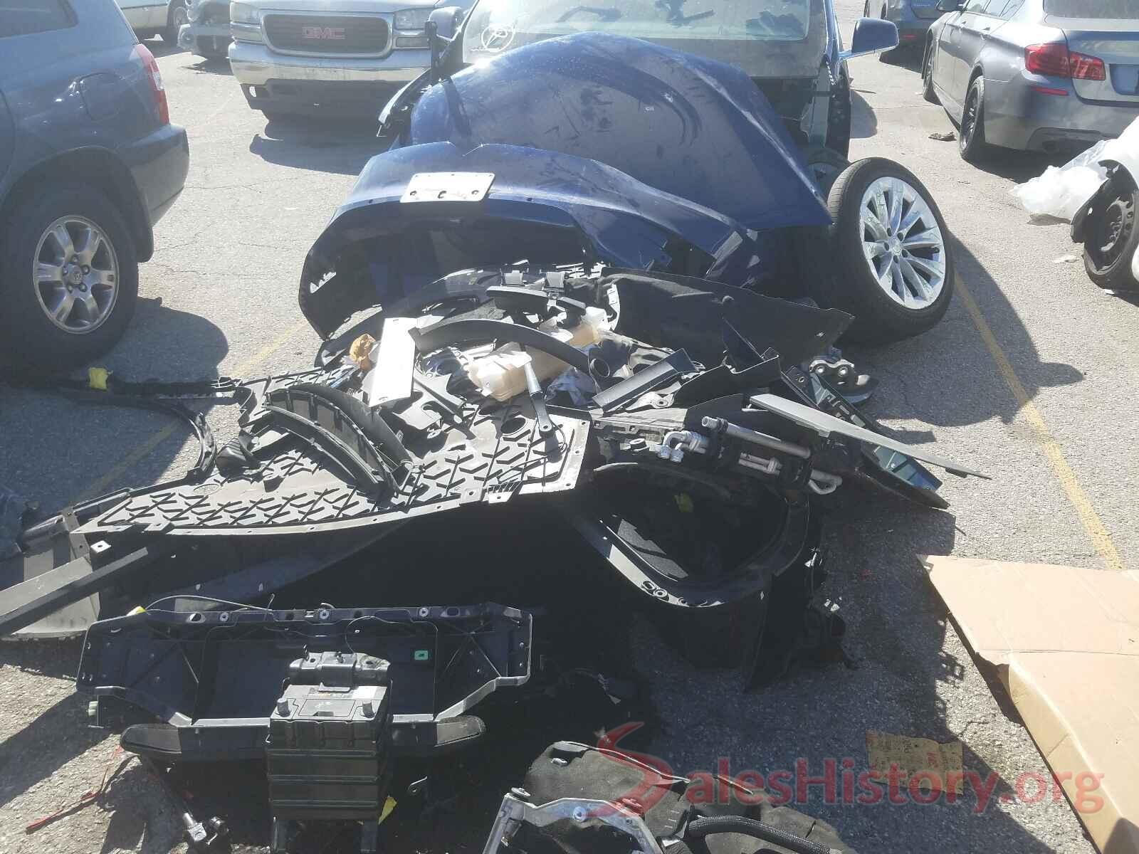 5YJXCBE25JF105471 2018 TESLA MODEL X