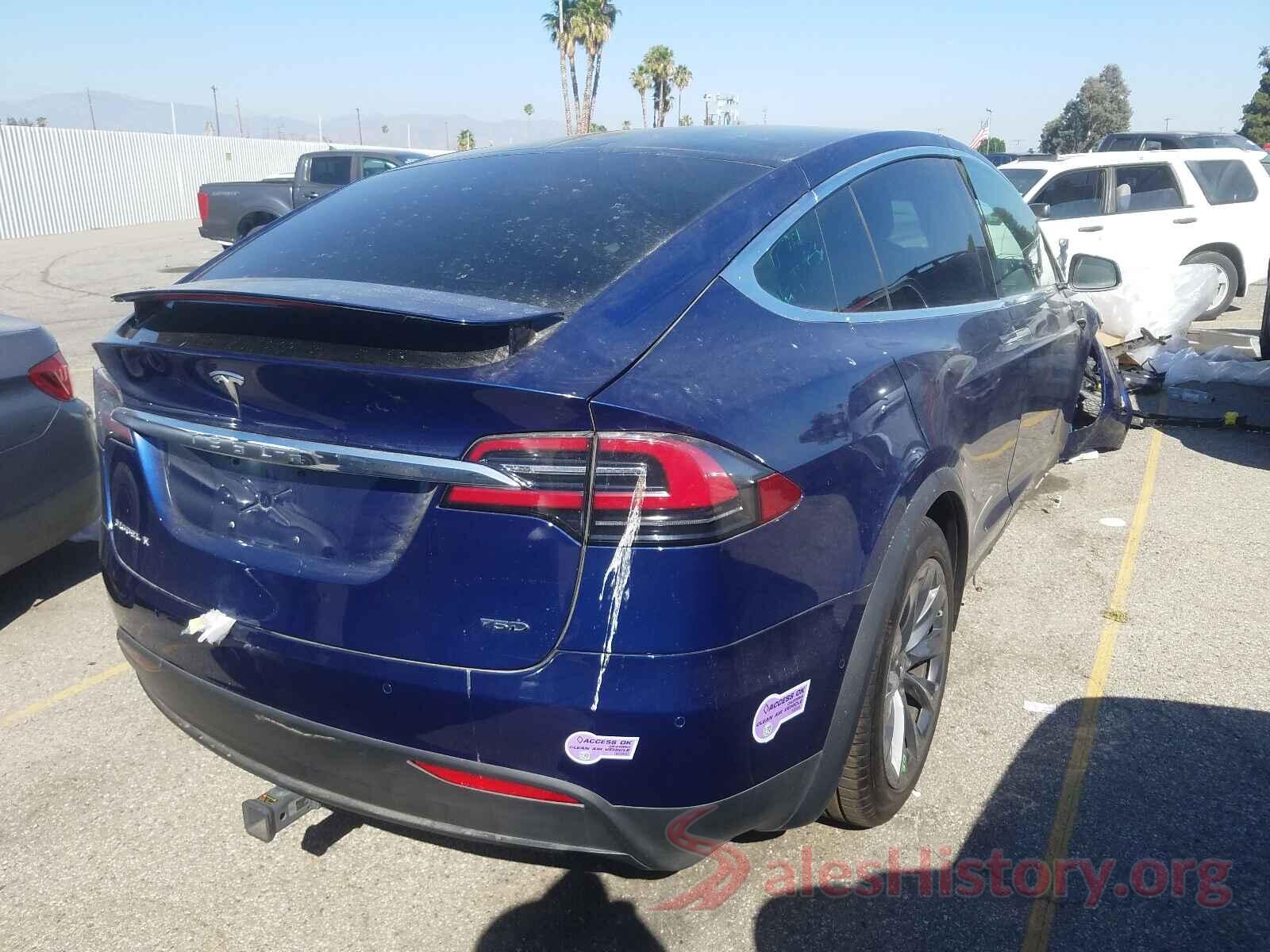 5YJXCBE25JF105471 2018 TESLA MODEL X