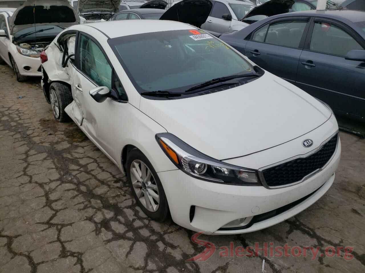 3KPFL4A7XHE023311 2017 KIA FORTE