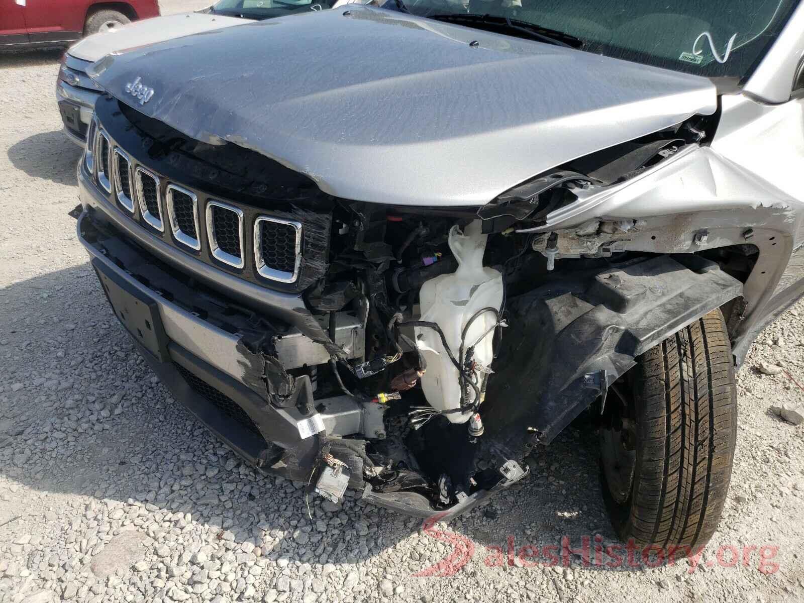 3C4NJDBB1JT178819 2018 JEEP COMPASS