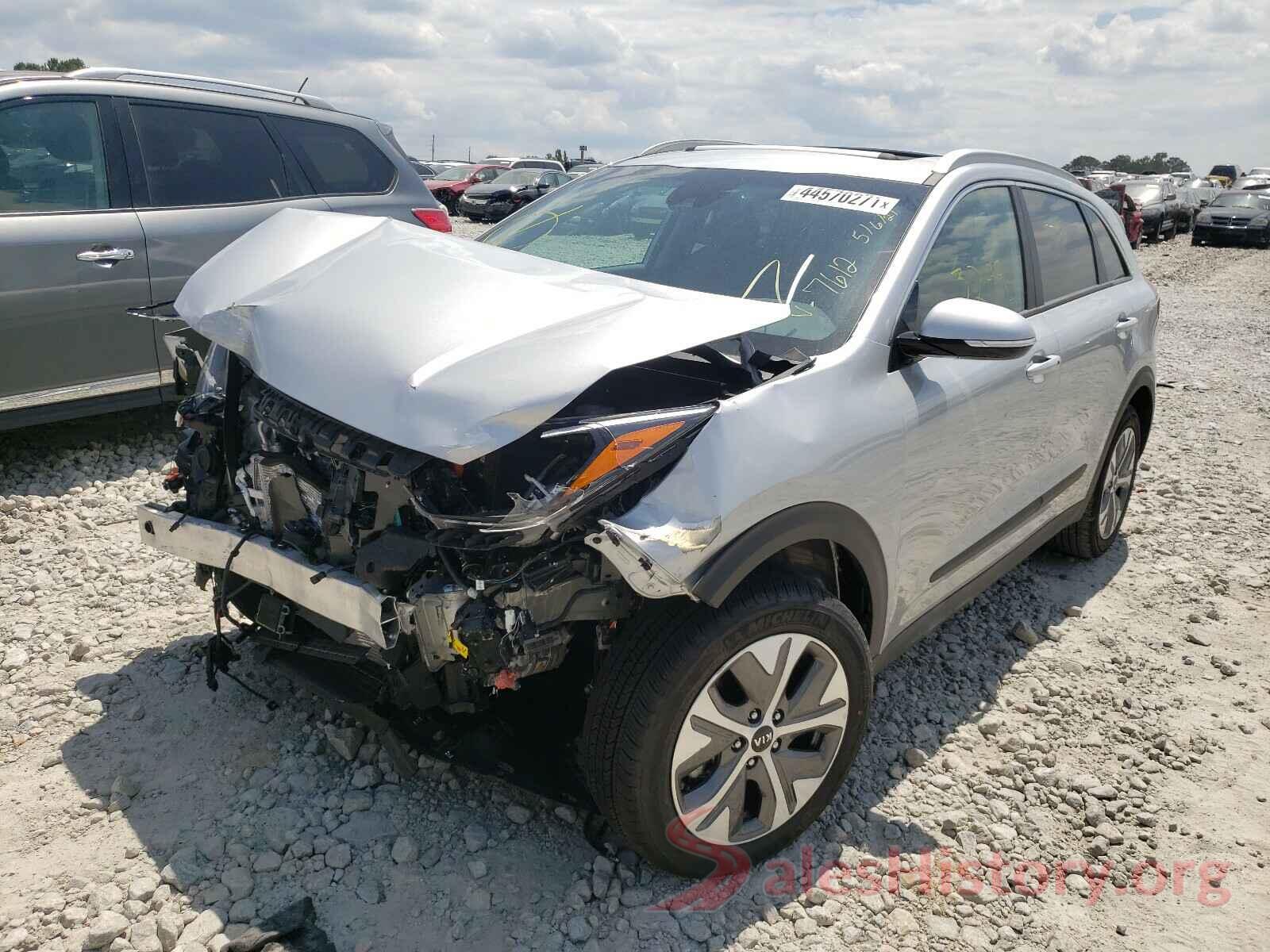 KNDCE3LG5L5037612 2020 KIA NIRO