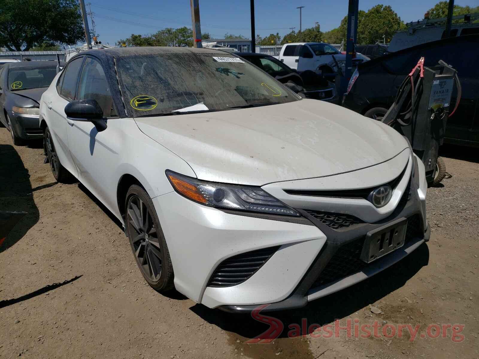 4T1B61HK3KU268213 2019 TOYOTA CAMRY