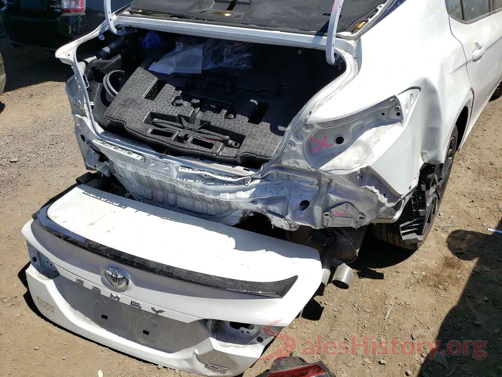 4T1B61HK3KU268213 2019 TOYOTA CAMRY