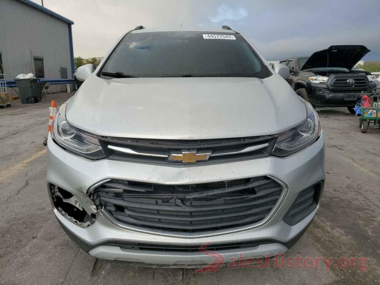 KL7CJLSB8LB015099 2020 CHEVROLET TRAX