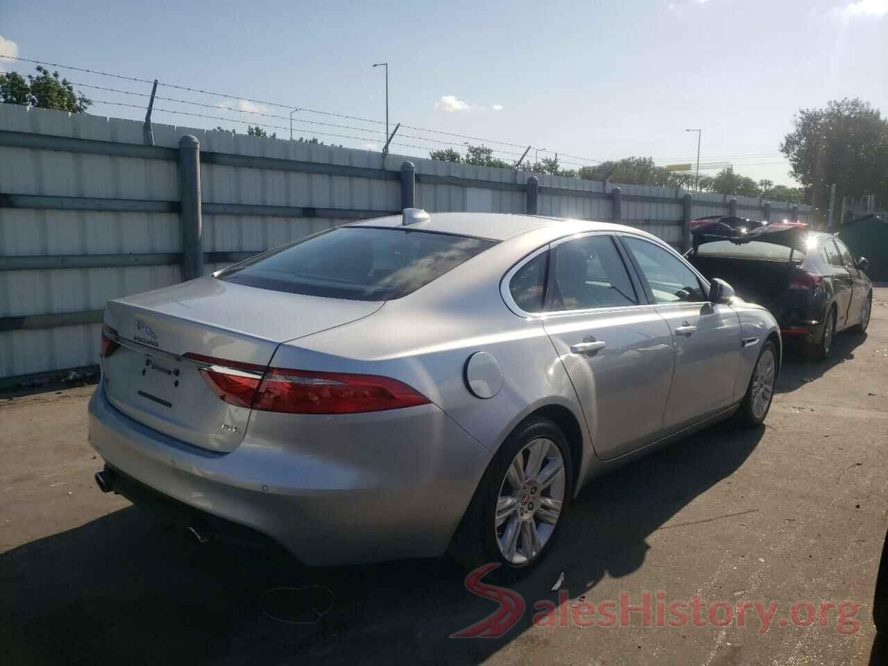 SAJBD4BV1HCY29331 2017 JAGUAR XF