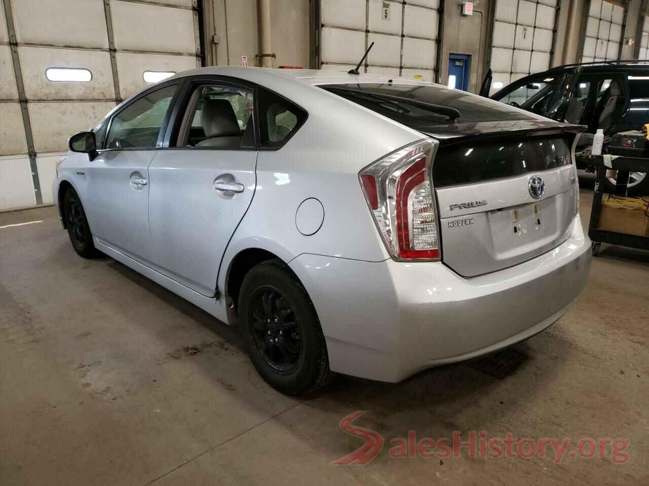 JTDKN3DU3F1873947 2015 TOYOTA PRIUS