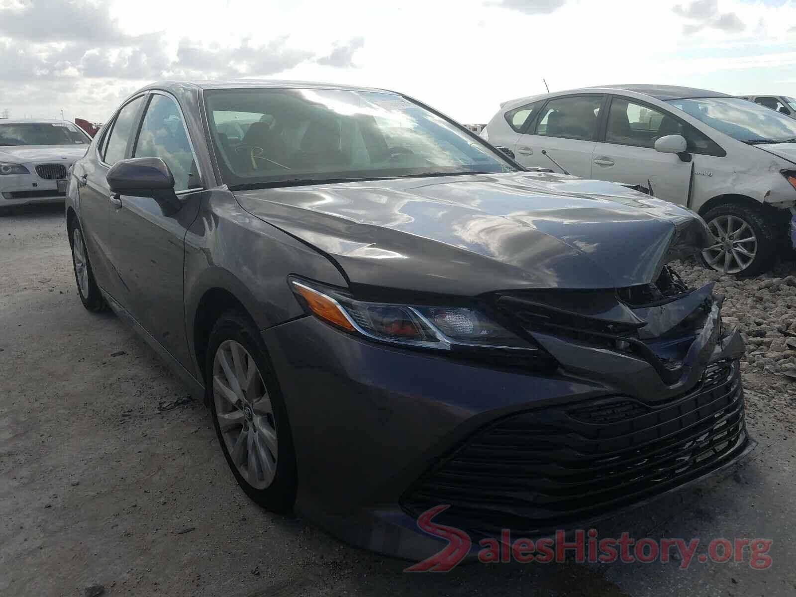 4T1B11HK9KU180572 2019 TOYOTA CAMRY