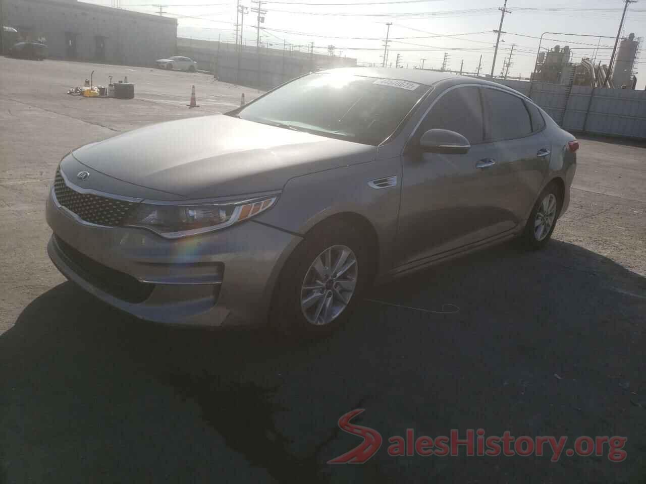 5XXGT4L36JG224229 2018 KIA OPTIMA