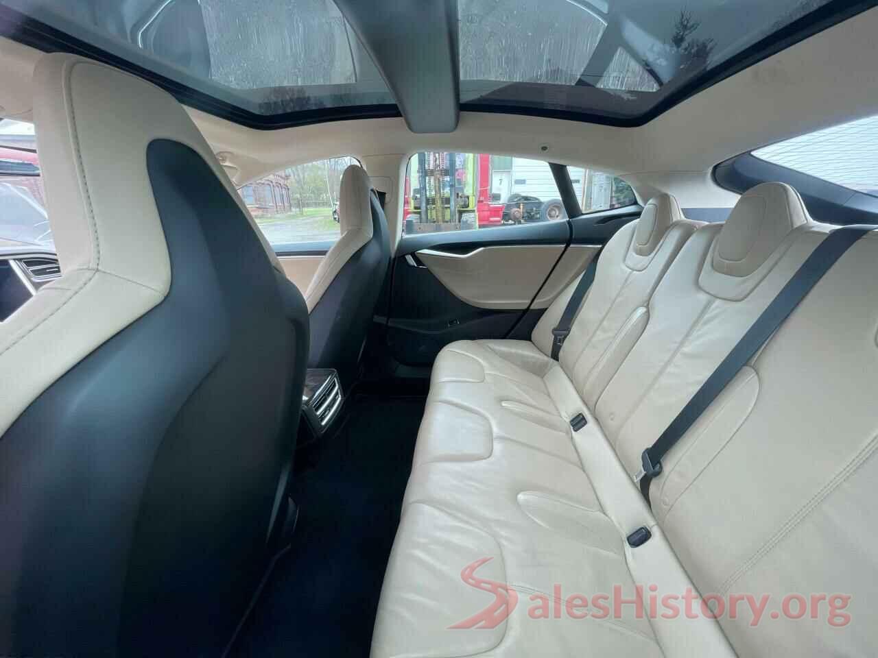 5YJSA1DN0DFP26448 2013 TESLA MODEL S