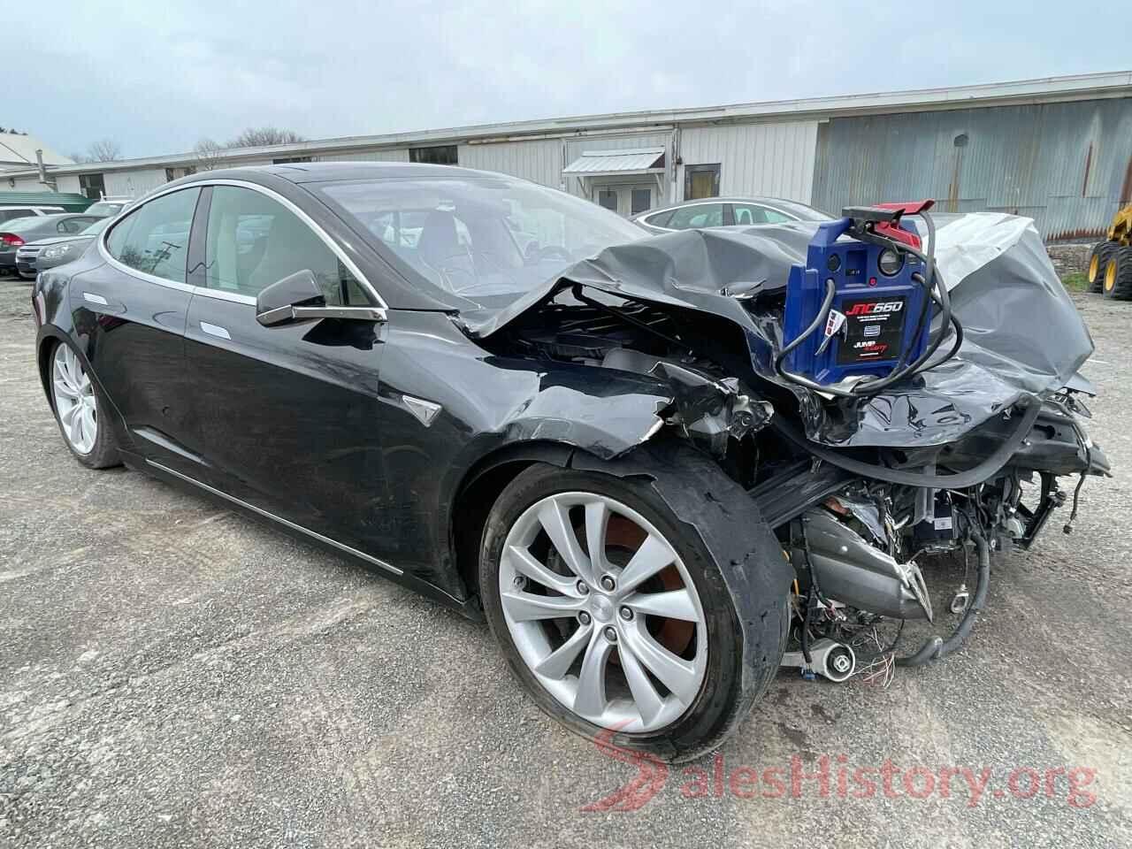 5YJSA1DN0DFP26448 2013 TESLA MODEL S