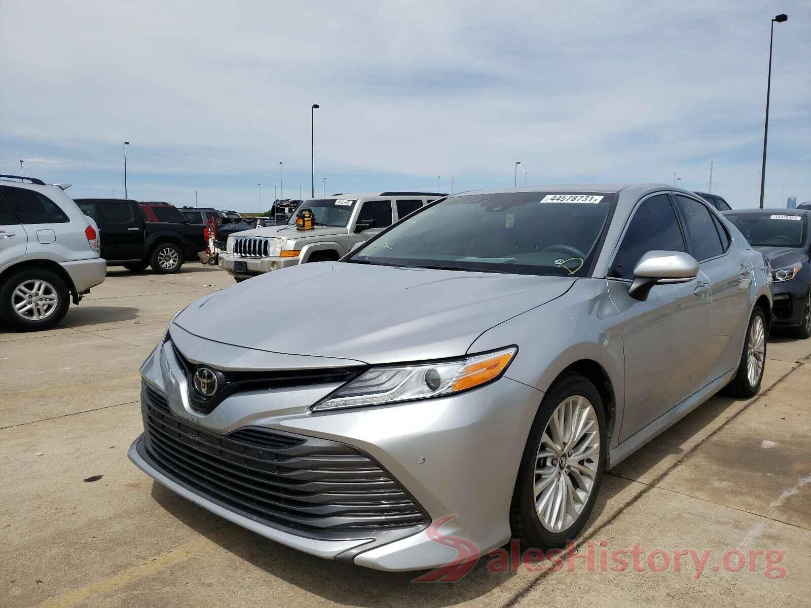 4T1B11HK7JU005137 2018 TOYOTA CAMRY