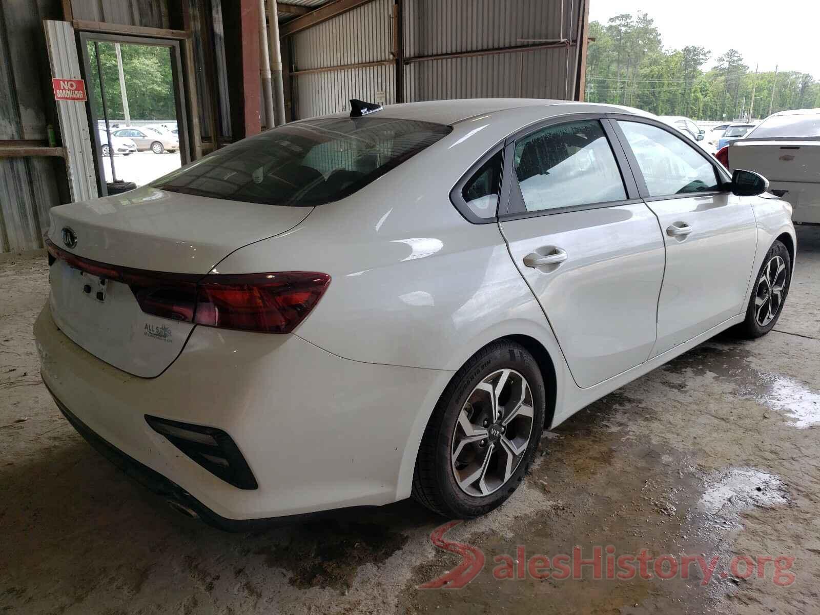 3KPF24AD5ME306072 2021 KIA FORTE