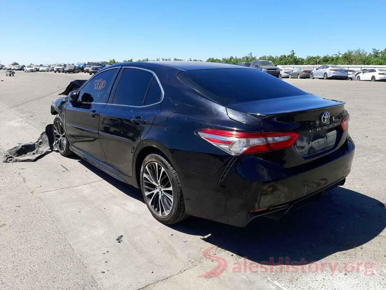 4T1B11HK7JU602031 2018 TOYOTA CAMRY