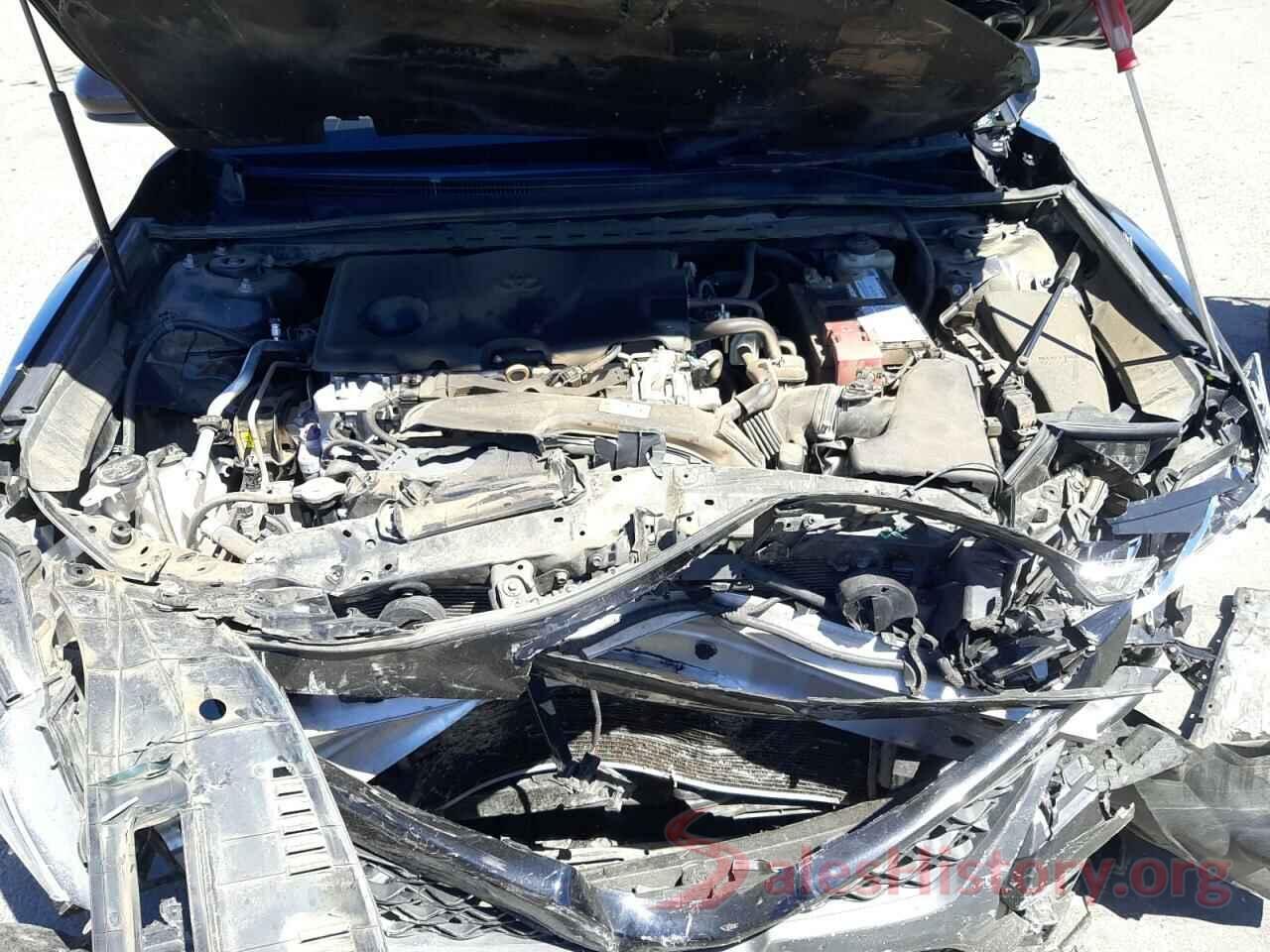 4T1B11HK7JU602031 2018 TOYOTA CAMRY