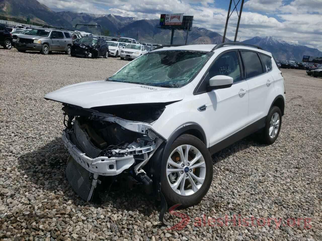 1FMCU9HD2JUC40170 2018 FORD ESCAPE