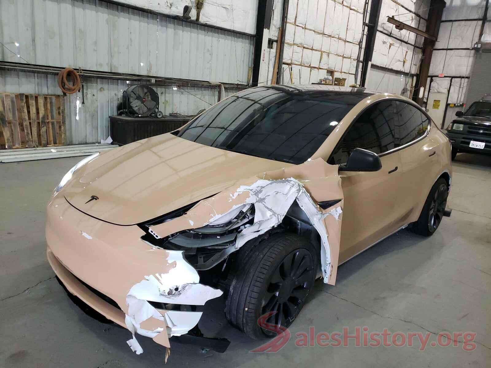 5YJYGDEF9MF151185 2021 TESLA MODEL Y