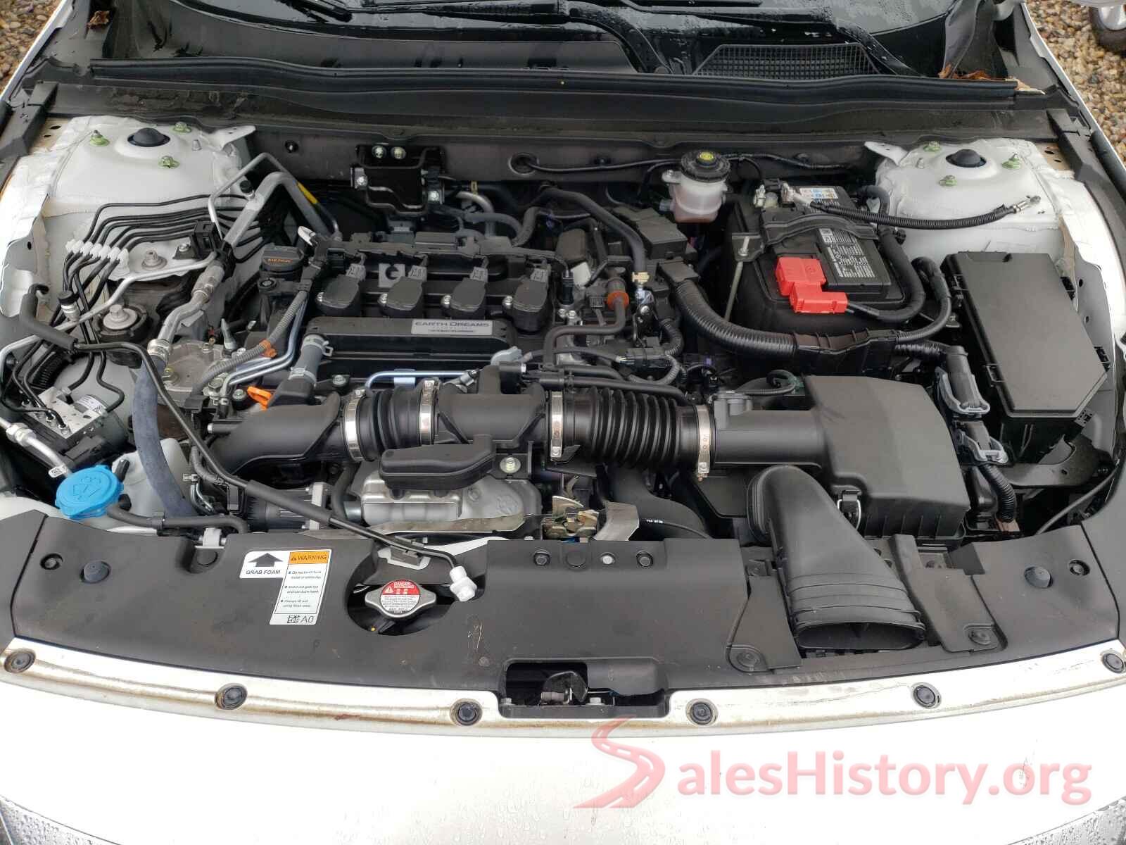 1HGCV1F1XKA137823 2019 HONDA ACCORD