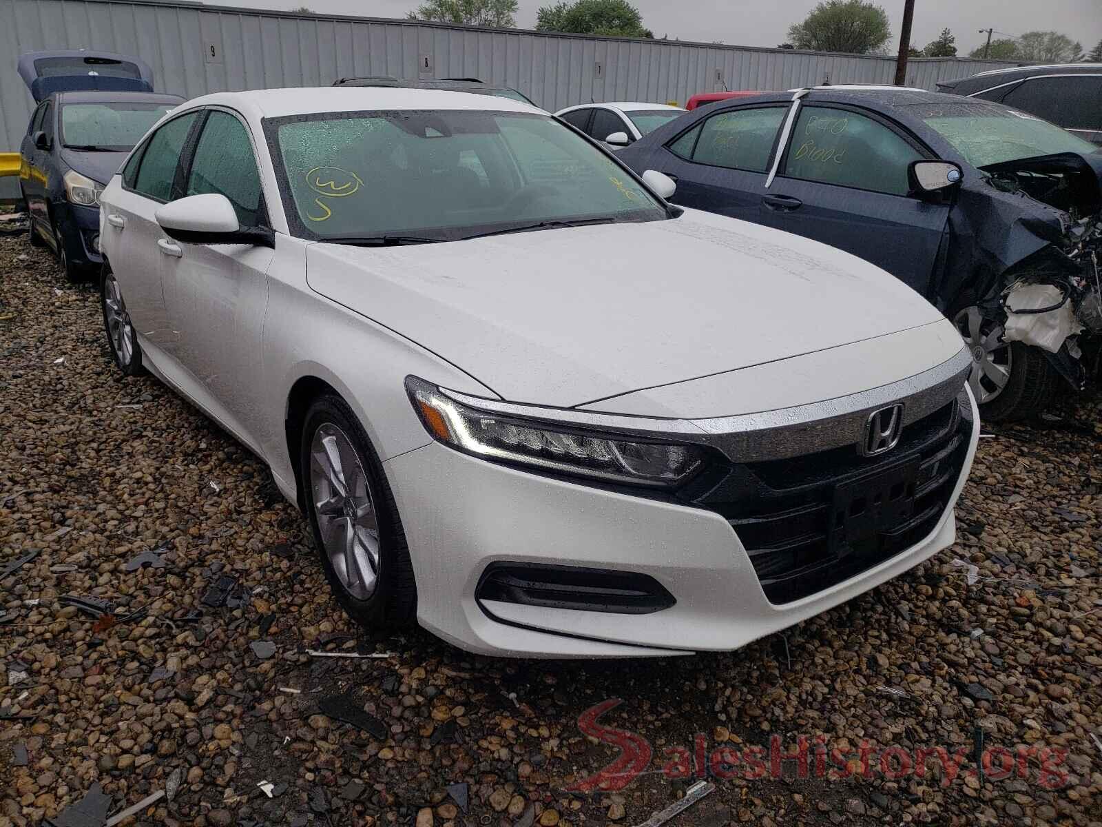 1HGCV1F1XKA137823 2019 HONDA ACCORD