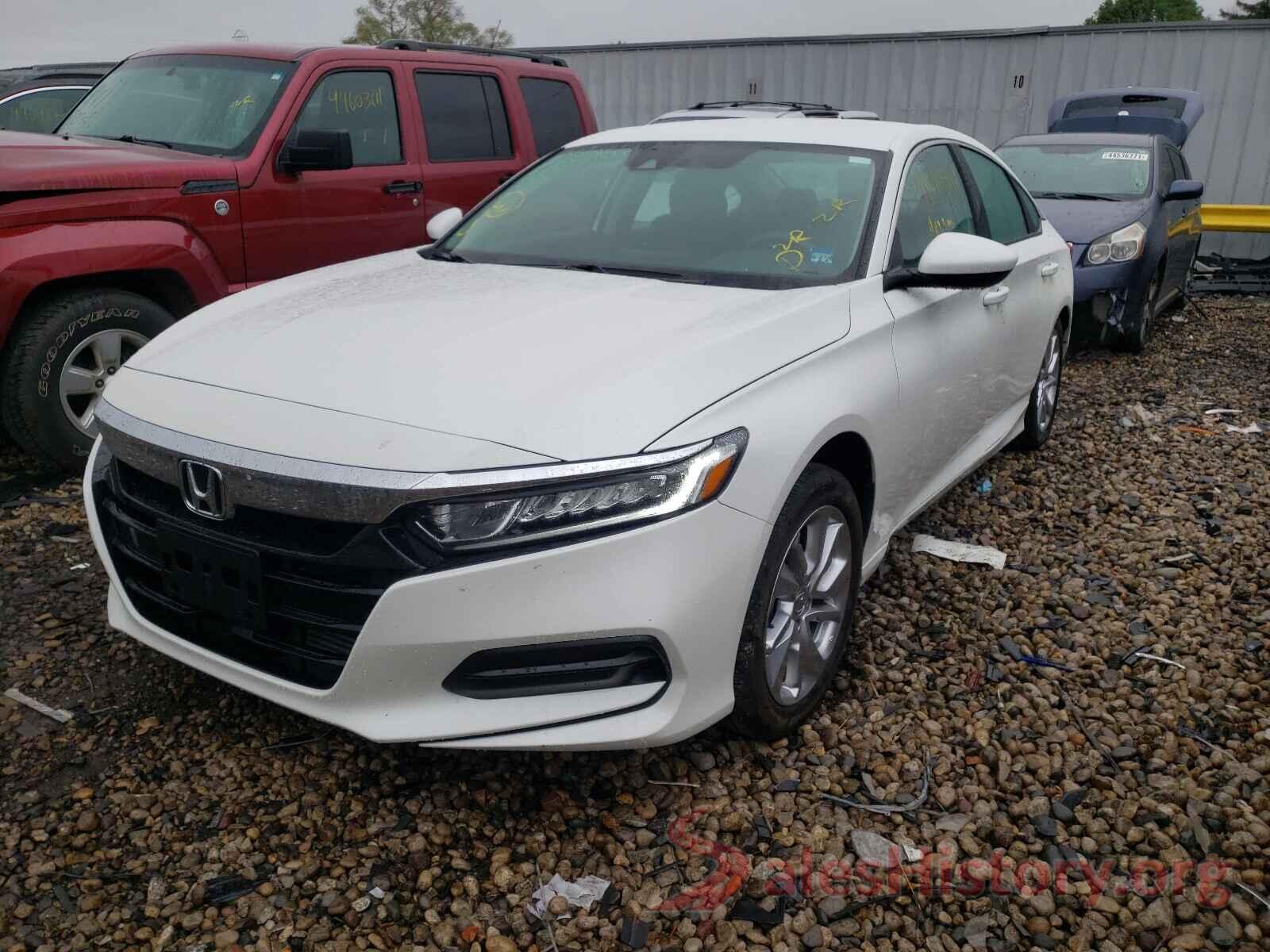 1HGCV1F1XKA137823 2019 HONDA ACCORD