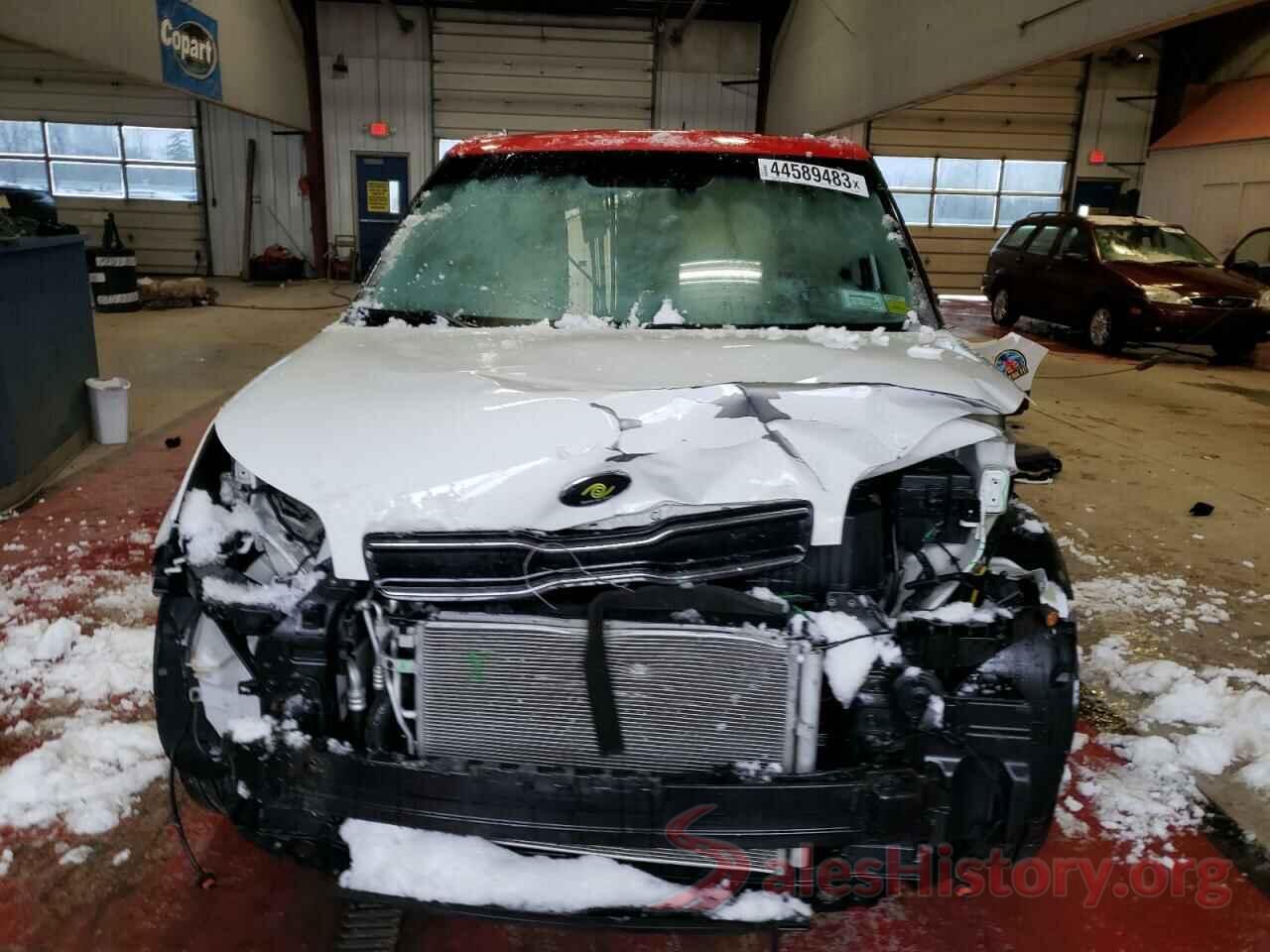 KNDJP3A53J7564472 2018 KIA SOUL