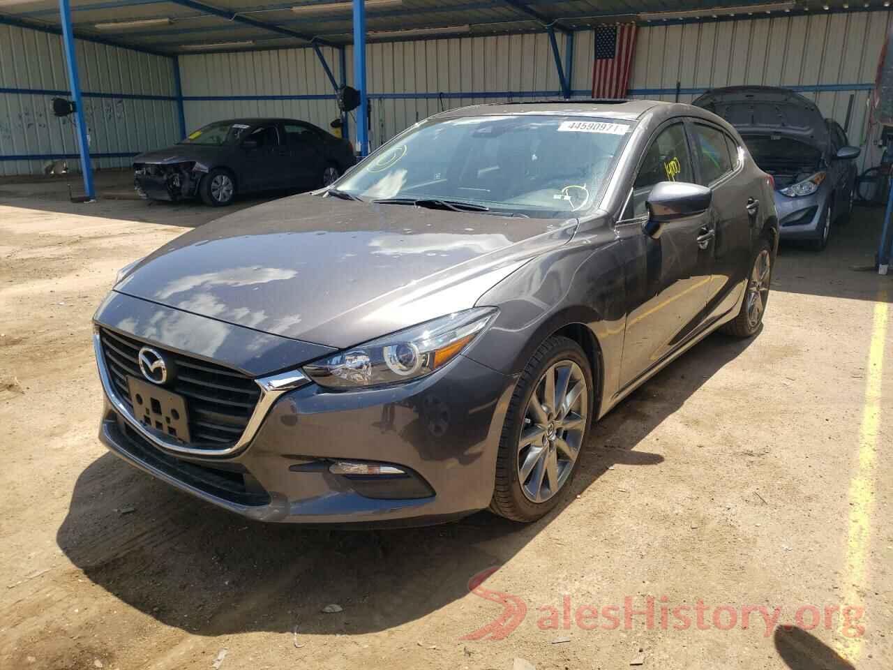 3MZBN1L37JM251695 2018 MAZDA 3