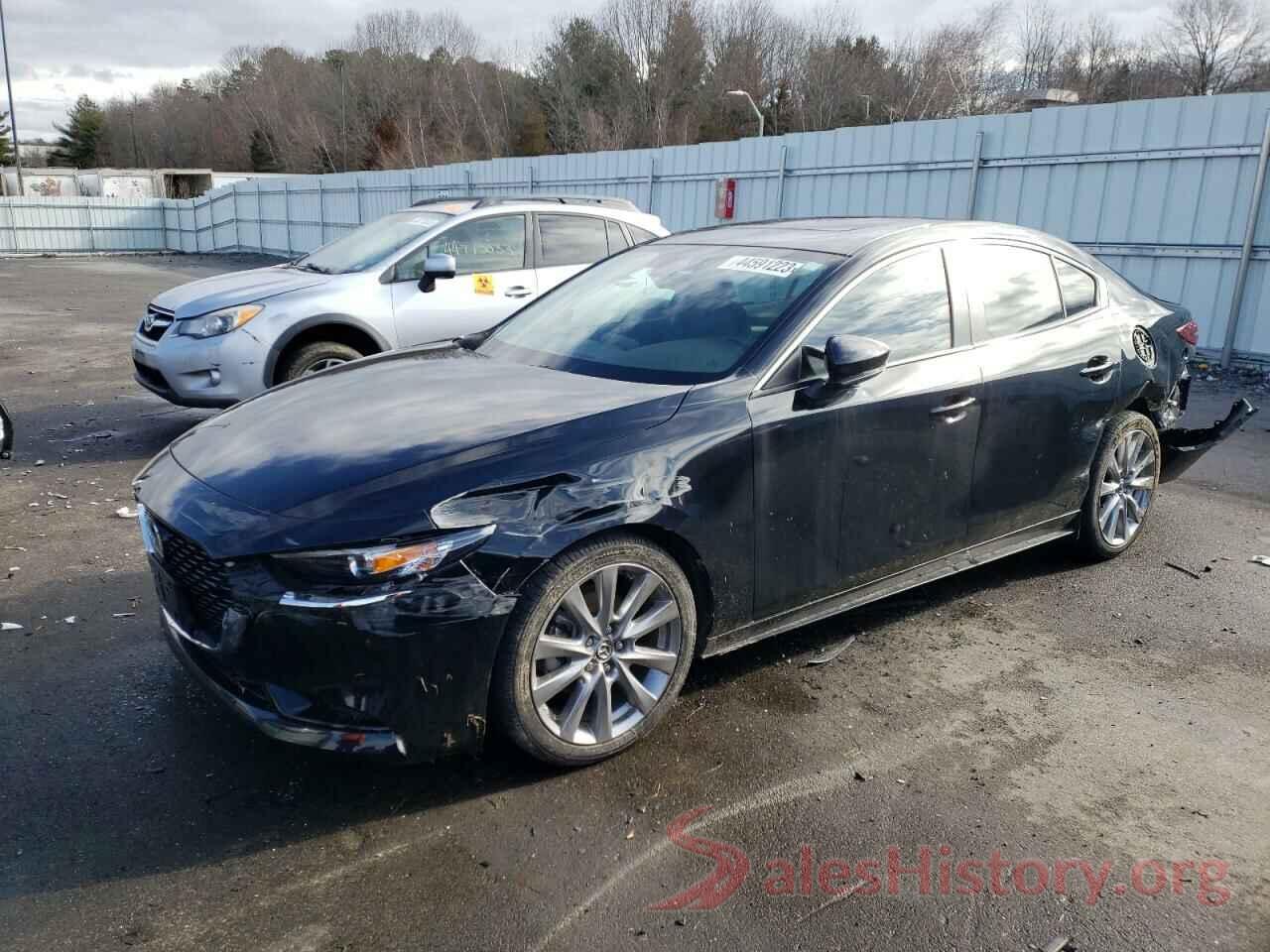 3MZBPBCM7MM208018 2021 MAZDA 3