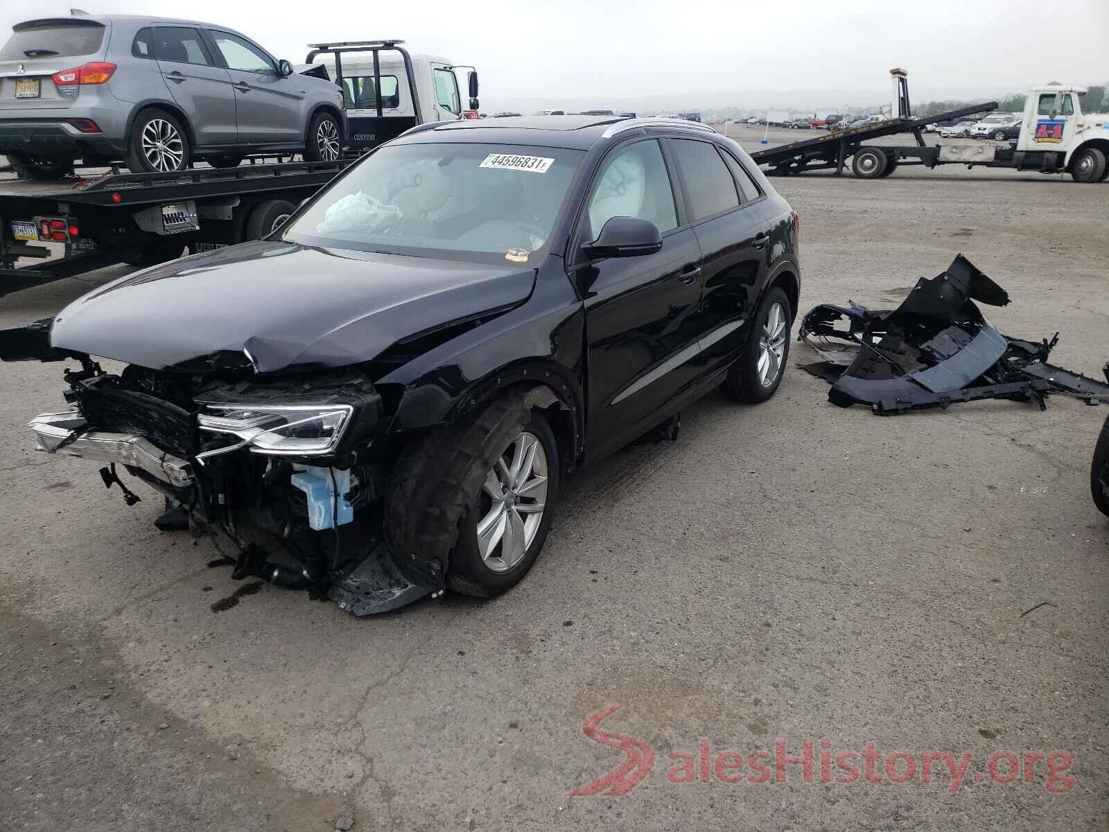 WA1ECCFS8HR009957 2017 AUDI Q3