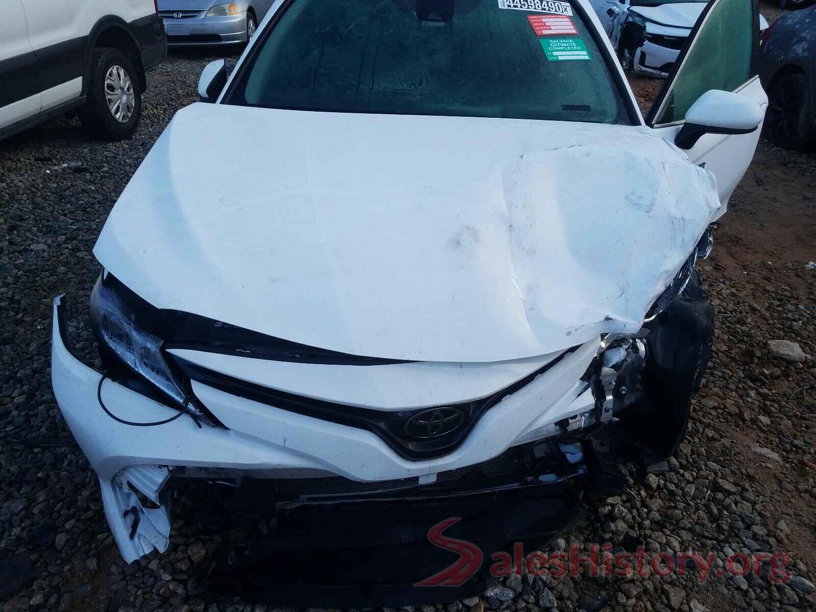 4T1B11HK0KU229352 2019 TOYOTA CAMRY