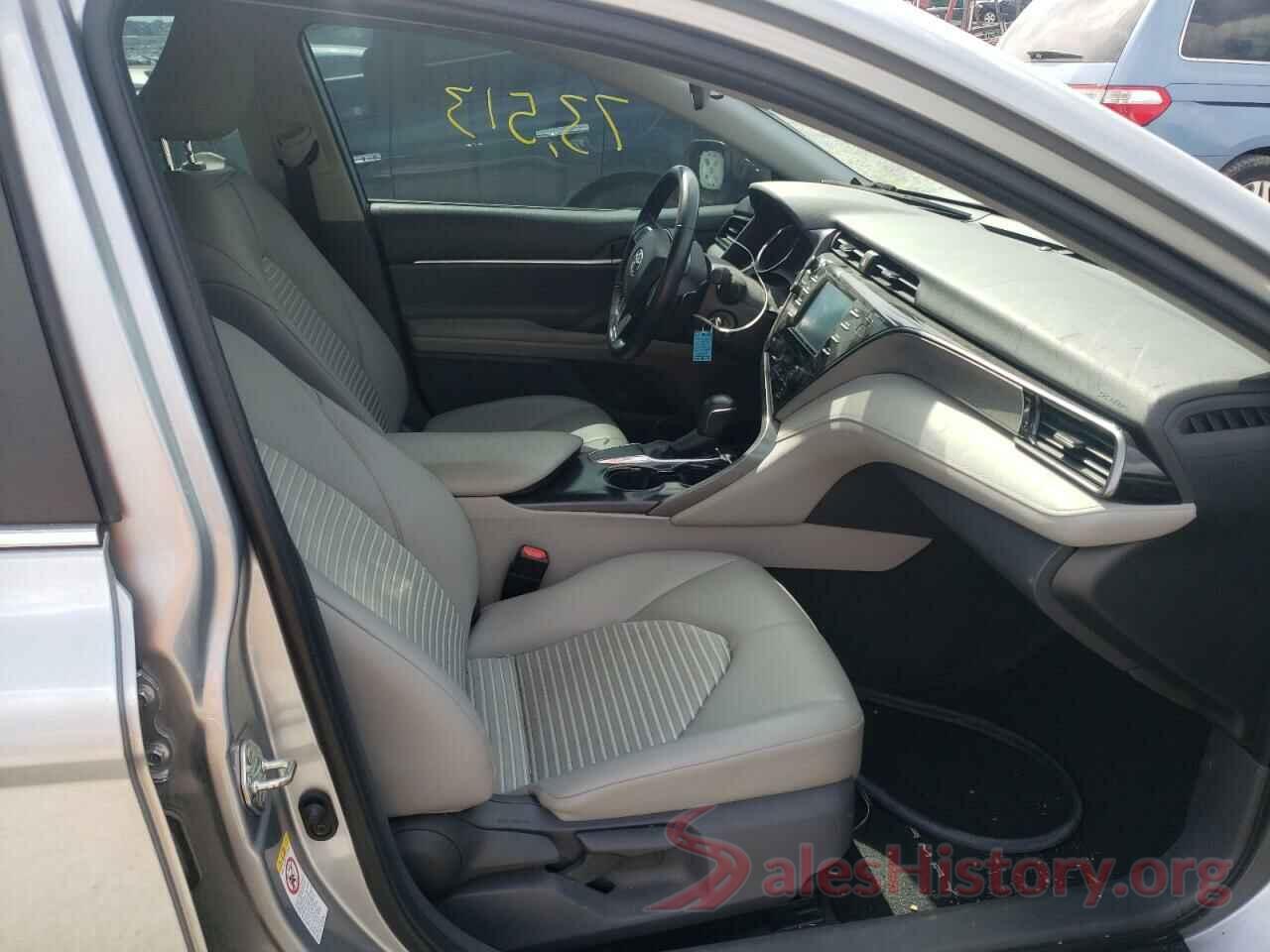 4T1B11HK3KU694787 2019 TOYOTA CAMRY