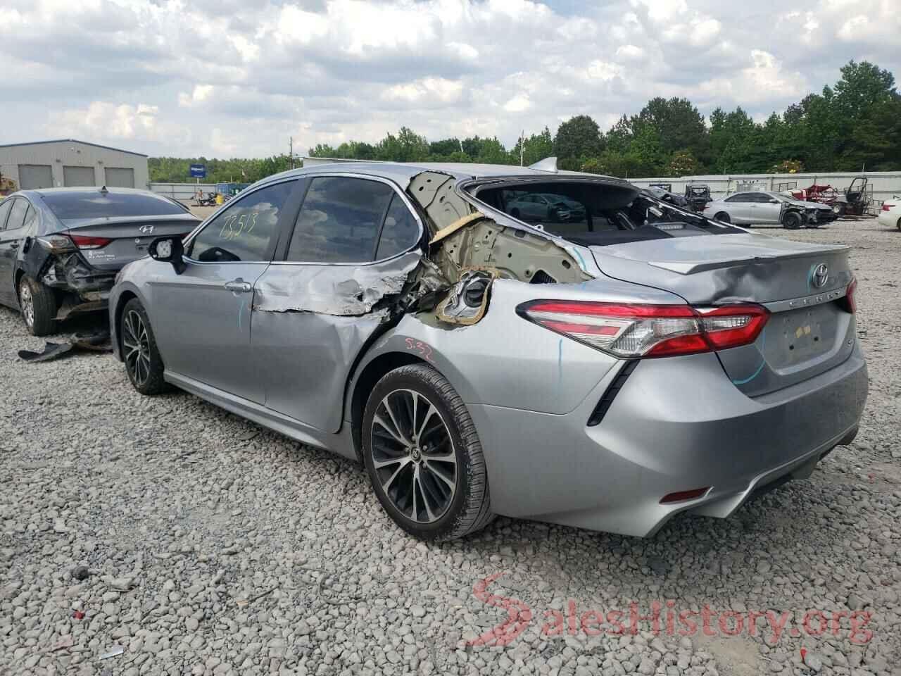 4T1B11HK3KU694787 2019 TOYOTA CAMRY