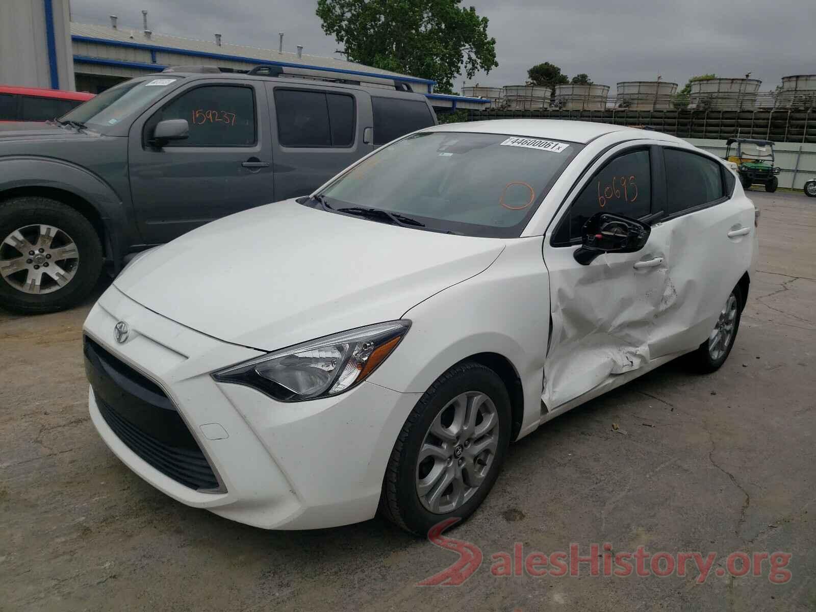 3MYDLBYV7JY306562 2018 TOYOTA YARIS