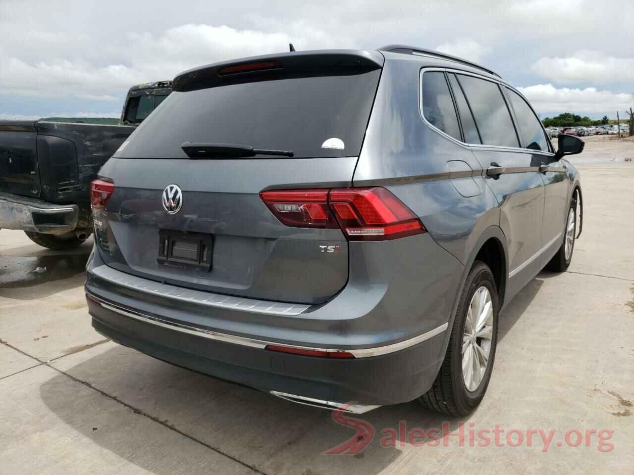 3VV3B7AX0JM054930 2018 VOLKSWAGEN TIGUAN