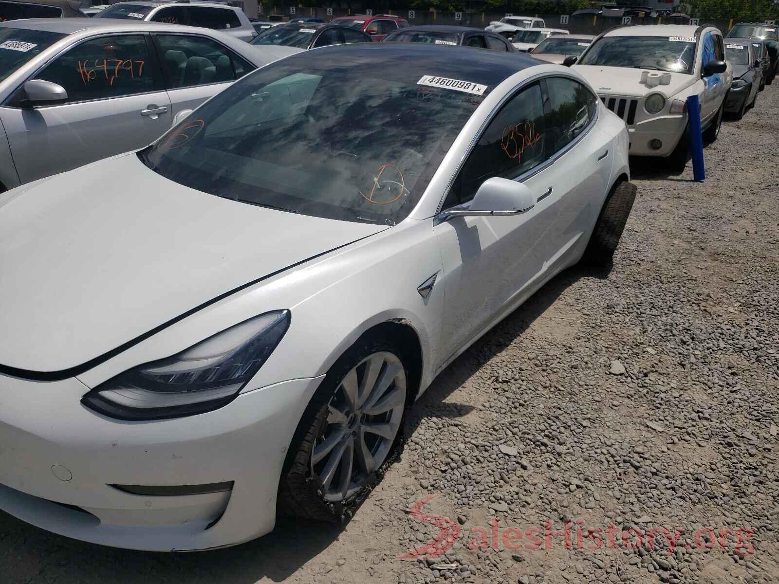 5YJ3E1EB1KF434138 2019 TESLA MODEL 3