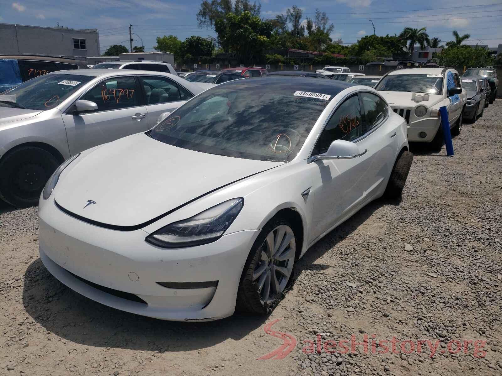 5YJ3E1EB1KF434138 2019 TESLA MODEL 3