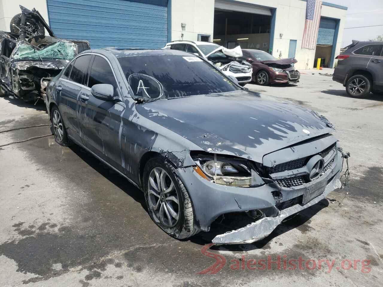 55SWF4JBXJU258916 2018 MERCEDES-BENZ C CLASS