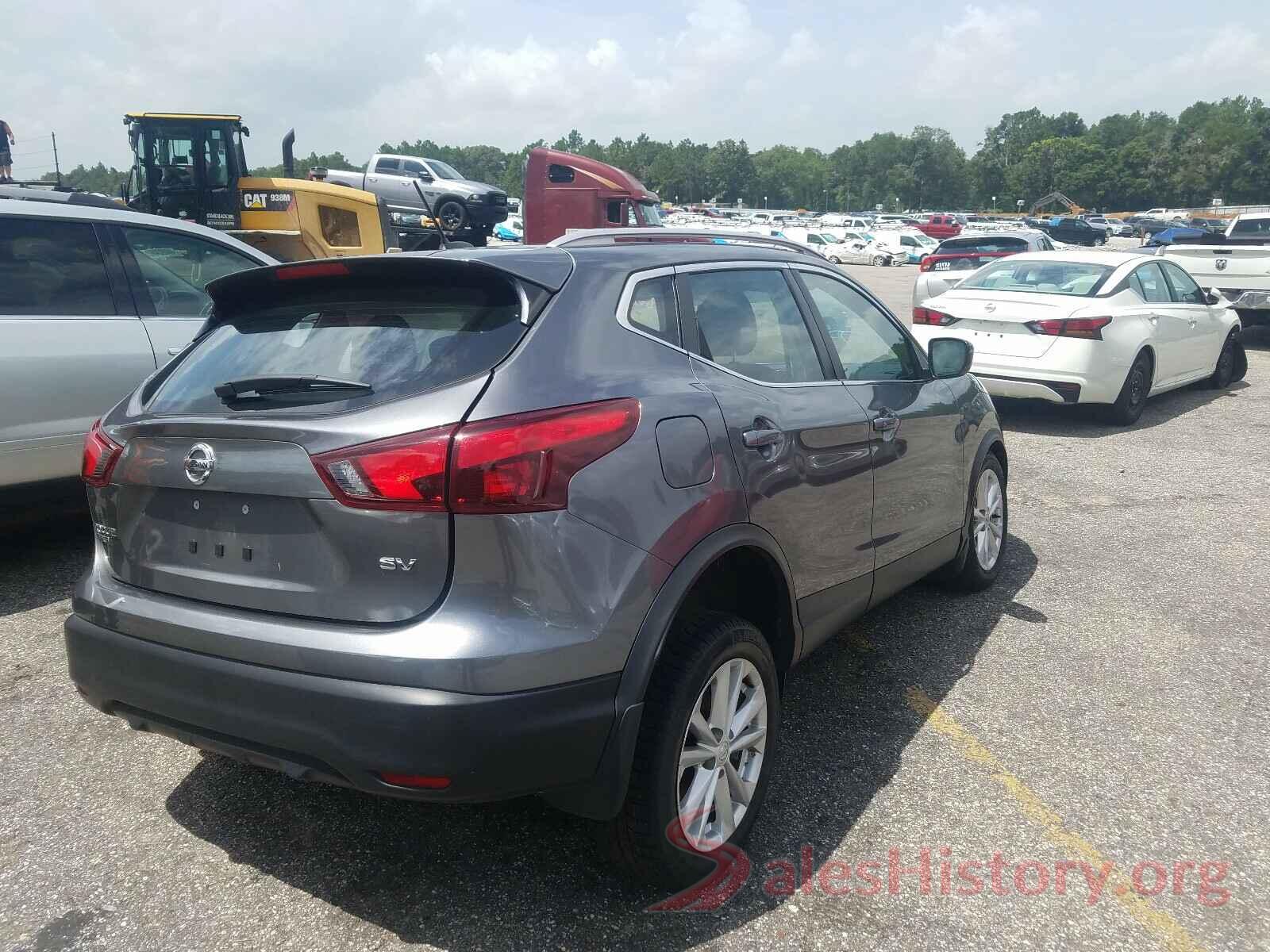 JN1BJ1CP9HW025656 2017 NISSAN ROGUE