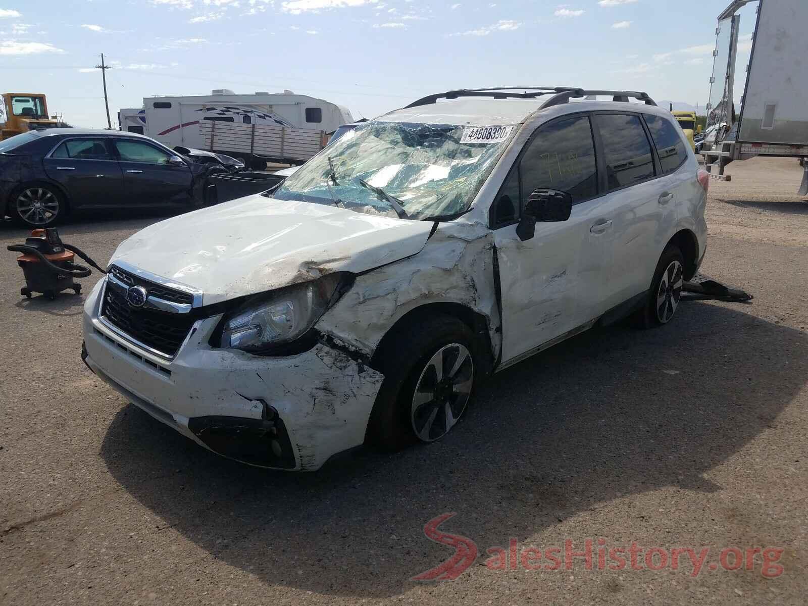 JF2SJABC3HH412348 2017 SUBARU FORESTER