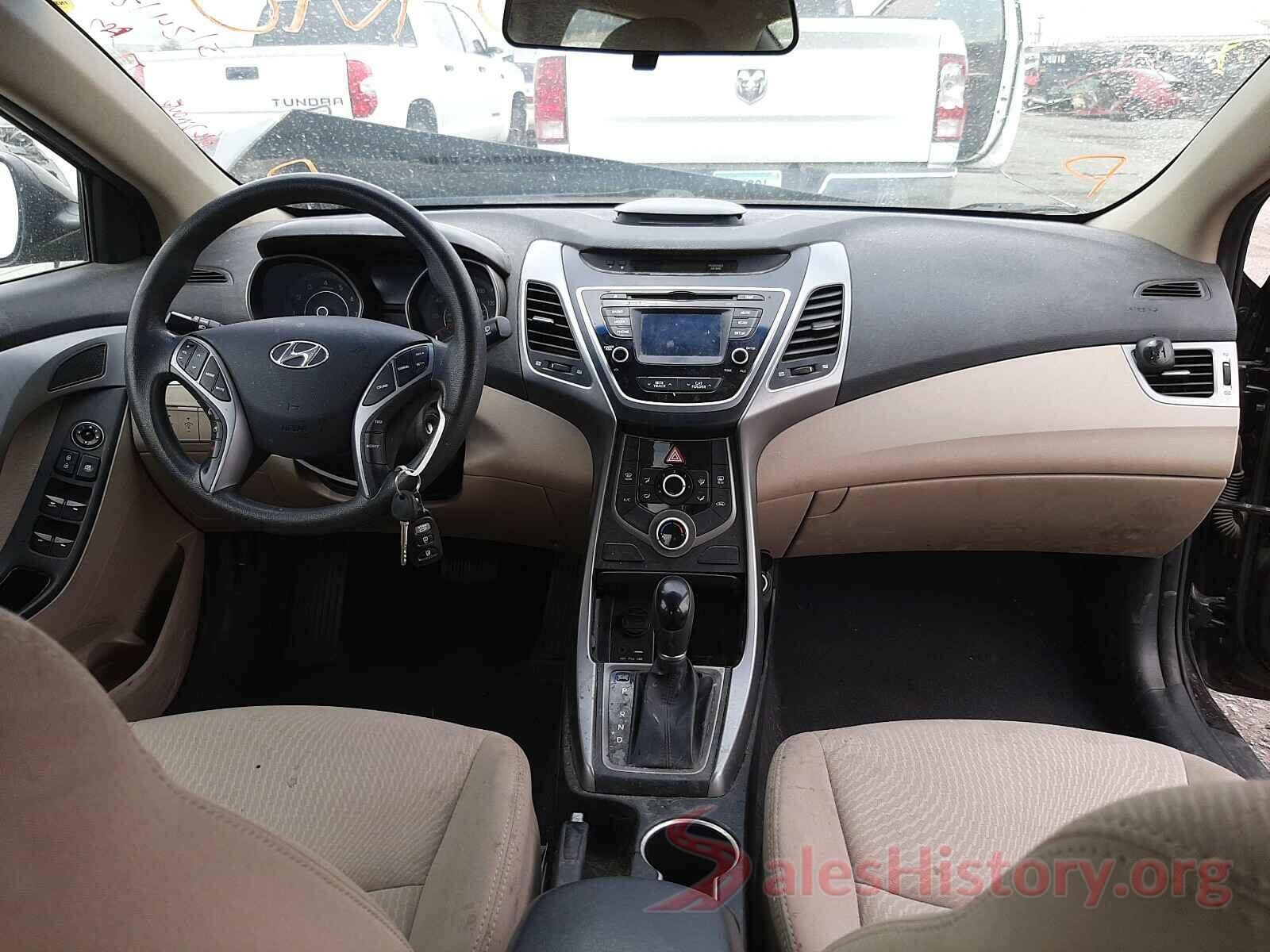 5NPDH4AE1GH704846 2016 HYUNDAI ELANTRA